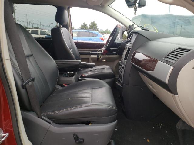 Photo 5 from auction – 2010 CHRYSLER TOWN & COU with VIN 2A4RR8D11AR397928