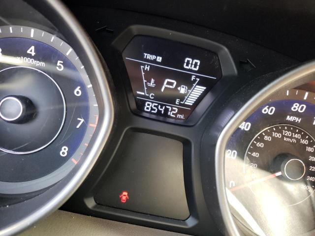 Photo 8 from auction – 2016 HYUNDAI ELANTRA SE with VIN 5NPDH4AE9GH770433