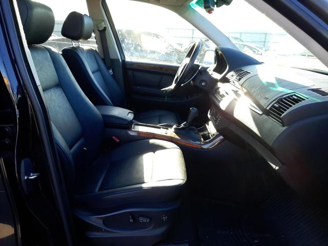 Photo 5 from auction – 2005 BMW X5 3.0I with VIN 5UXFA13545LY12846