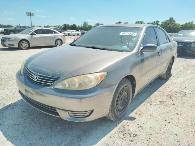 Photo 2 from auction – 2006 TOYOTA CAMRY LE with VIN JTDBE32K763057636