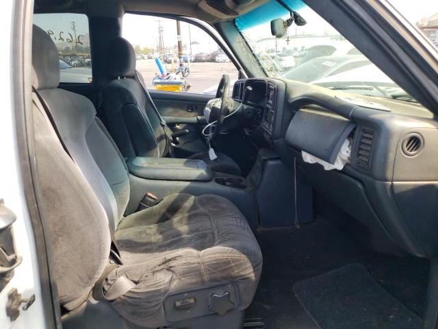 Photo 5 from auction – 2002 CHEVROLET SILVERADO with VIN 2GCEC19TX21100436