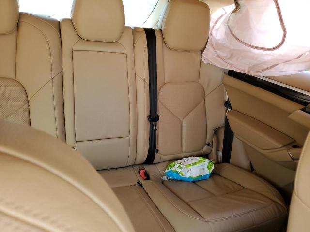 Photo 6 from auction – 2014 PORSCHE CAYENNE with VIN WP1AA2A20ELA06110