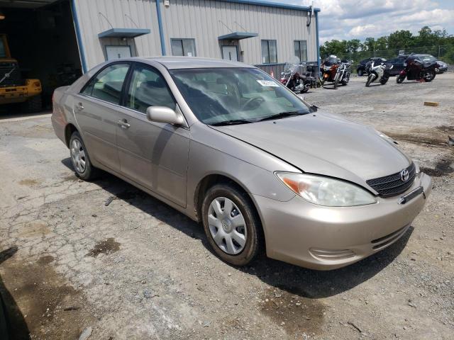 TOYOTA CAMRY LE 2002 with VIN 4T1BE32K62U611765 - Photo from auction