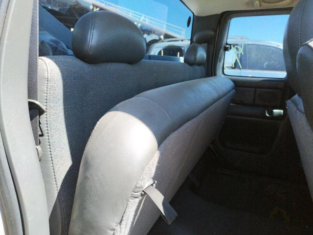 Photo 6 from auction – 2004 CHEVROLET SILVERADO with VIN 2GCEK19V641131674