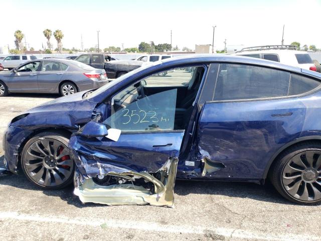 Photo 9 from auction – 2022 TESLA MODEL Y with VIN 7SAYGDEF2NF358604