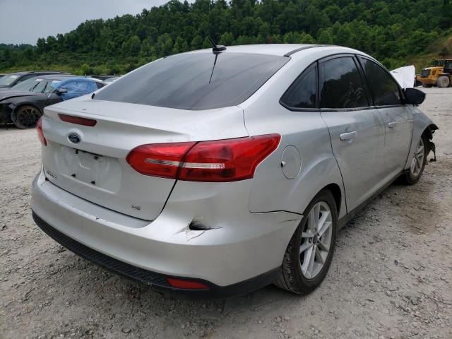 Photo 4 from auction – 2017 FORD FOCUS SE with VIN 1FADP3F22HL233207