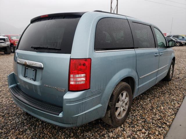 Photo 4 from auction – 2010 CHRYSLER TOWN & COU with VIN 2A4RR5D19AR228903