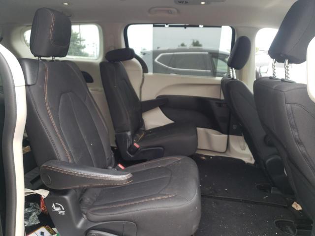 Photo 6 from auction – 2018 CHRYSLER PACIFICA T with VIN 2C4RC1FG4JR234142