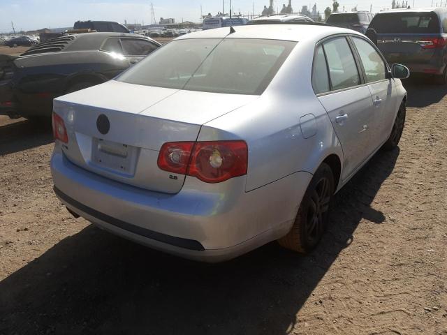Photo 4 from auction – 2007 VOLKSWAGEN JETTA WOLF with VIN 3VWEF71K57M187110