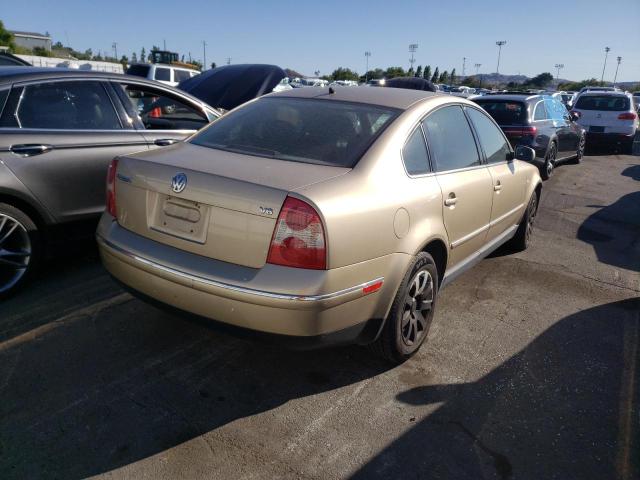 Photo 4 from auction – 2001 VOLKSWAGEN PASSAT with VIN WVWPH63B51E123238