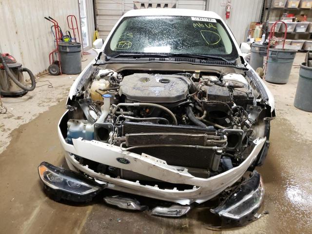 Photo 9 from auction – 2017 FORD FUSION SE with VIN 3FA6P0H98HR397709