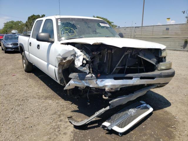 CHEVROLET SILVERADO 2003 with VIN 1GCGC13UX3F138348 - Photo from auction