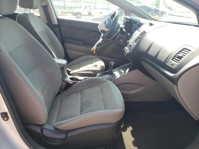 Photo 5 from auction – 2016 KIA FORTE LX with VIN KNAFX4A60G5446613