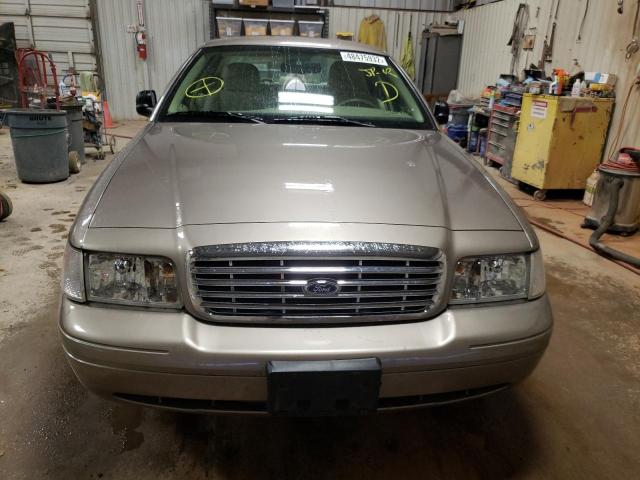 Photo 9 from auction – 2006 FORD CROWN VICT with VIN 2FAFP74V76X111195
