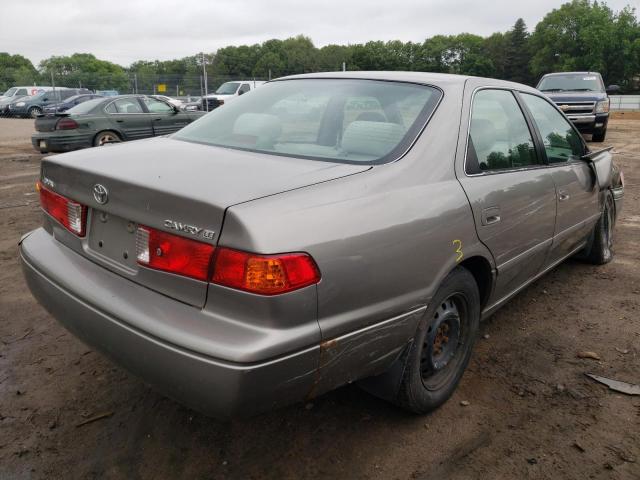 Photo 4 from auction – 2001 TOYOTA CAMRY with VIN 4T1BG22K01U025582