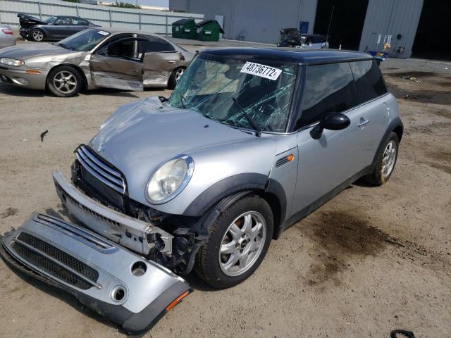 Photo 2 from auction – 2006 MINI COOPER with VIN WMWRC33506TK66193