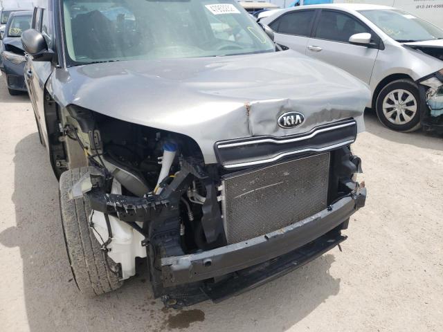 Photo 9 from auction – 2017 KIA SOUL with VIN KNDJN2A2XH7445818