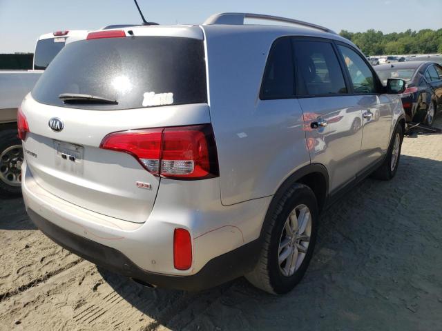 Photo 4 from auction – 2015 KIA SORENTO LX with VIN 5XYKTCA64FG562751