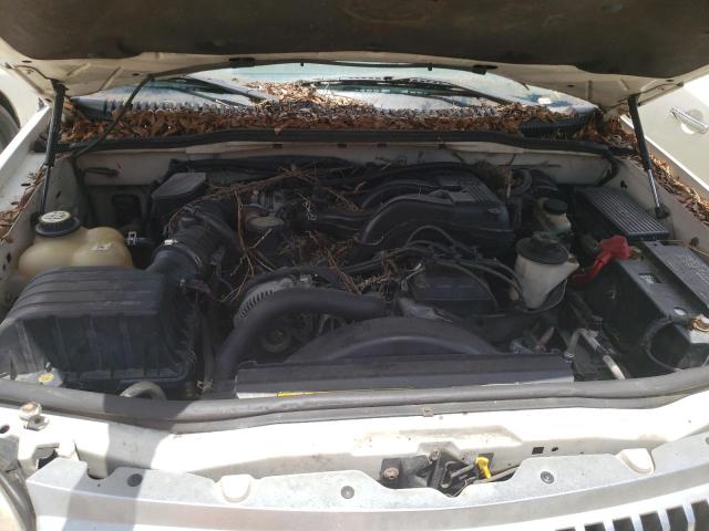 Photo 7 from auction – 2004 MERCURY MOUNTAINEE with VIN 4M2DU86K94ZJ52139