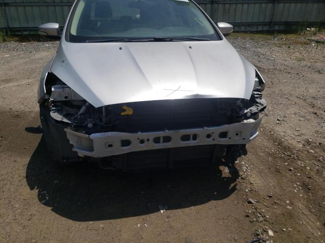 Photo 9 from auction – 2015 FORD FOCUS SE with VIN 1FADP3F28FL204002