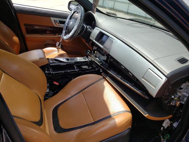 Photo 5 from auction – 2013 JAGUAR XF with VIN SAJWJ0EF0D8S85988