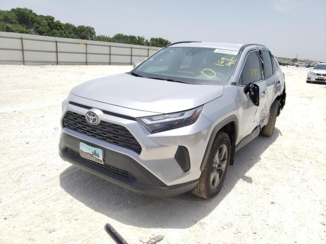 Photo 2 from auction – 2022 TOYOTA RAV4 XLE with VIN 2T3W1RFV5NC189845