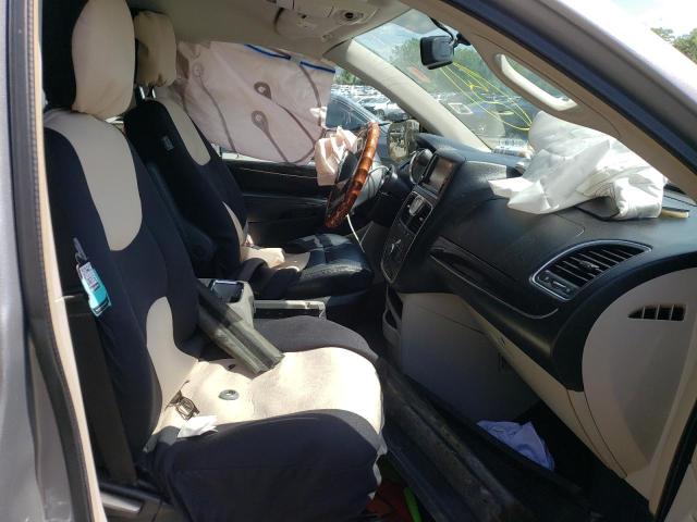 Photo 5 from auction – 2014 CHRYSLER TOWN & COU with VIN 2C4RC1BG6ER276923