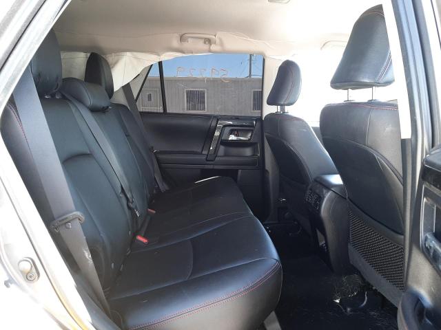 Photo 6 from auction – 2020 TOYOTA 4RUNNER SR with VIN JTEBU5JR6L5769130