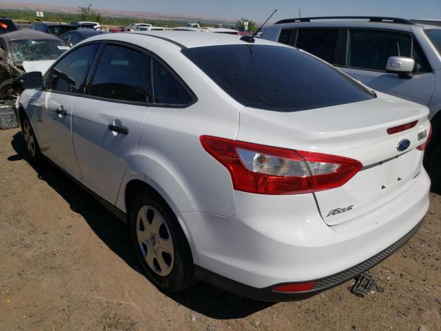 Foto 3 de la subasta – 2013 FORD FOCUS S con VIN 1FADP3E24DL118846