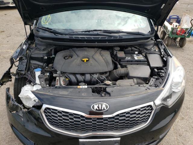 Photo 7 from auction – 2015 KIA FORTE EX with VIN KNAFZ4A83F5357645