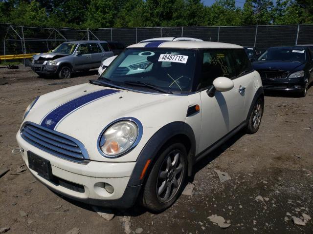 Photo 2 from auction – 2007 MINI COOPER with VIN WMWMF33577TU62327