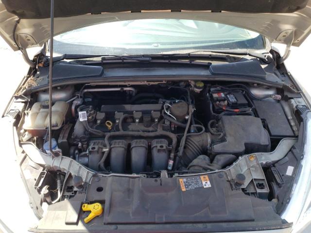 Zdjęcie 7 z aukcji – 2016 FORD FOCUS SE z VIN 1FADP3K23GL297521