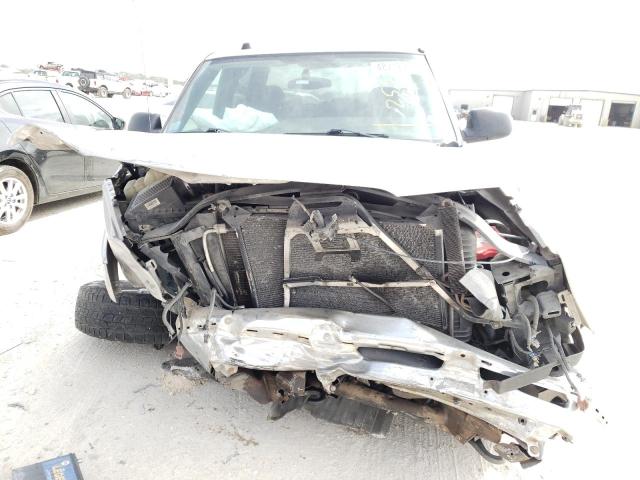 Photo 9 from auction – 2004 CHEVROLET SILVERADO with VIN 1GCHC23U54F255962