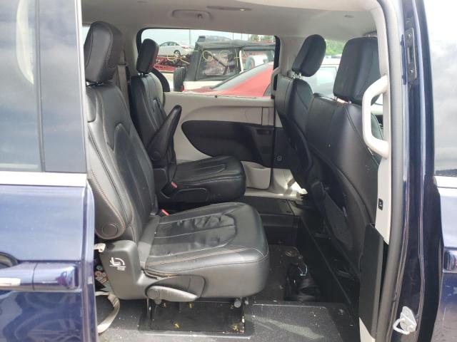 Photo 6 from auction – 2017 CHRYSLER PACIFICA T with VIN 2C4RC1BG4HR598206