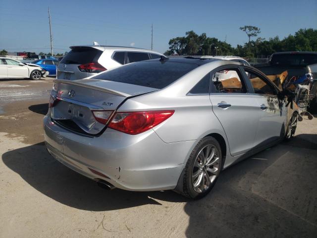 Photo 4 from auction – 2012 HYUNDAI SONATA SE with VIN 5NPEC4AB9CH455750