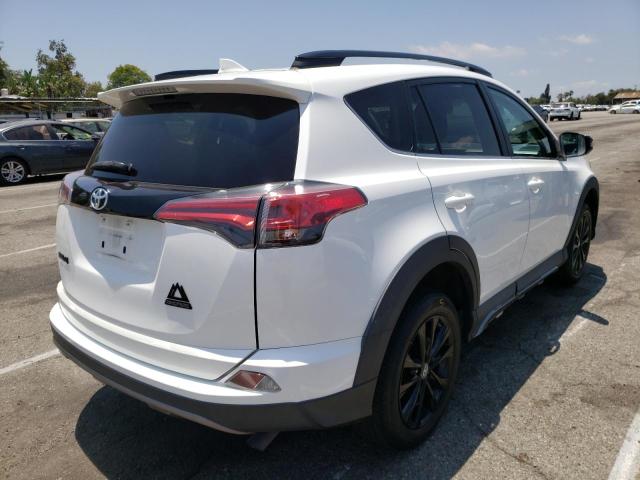 Photo 4 from auction – 2018 TOYOTA RAV4 ADVEN with VIN 2T3RFREV2JW720153