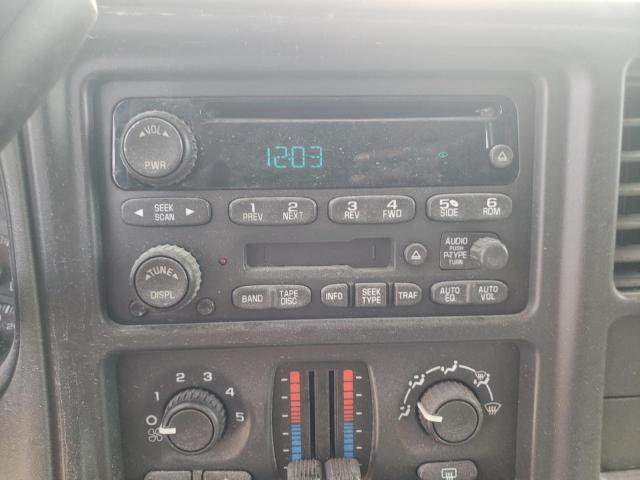 Photo 9 from auction – 2004 CHEVROLET SILVERADO with VIN 2GCEK19V041276175