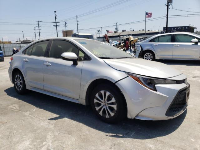 TOYOTA COROLLA LE 2022 with VIN JTDEAMDE6NJ043727 - Photo from auction
