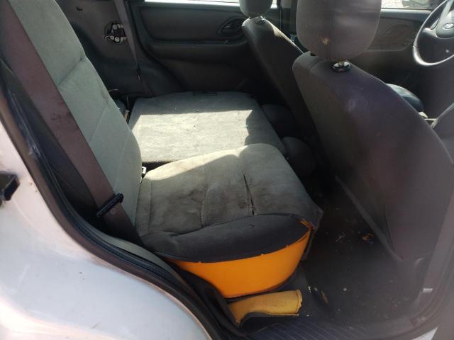 Photo 6 from auction – 2005 FORD ESCAPE XLS with VIN 1FMYU92Z35KA87620