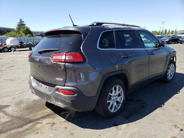 Photo 4 from auction – 2017 JEEP CHEROKEE L with VIN 1C4PJLCB3HW668121