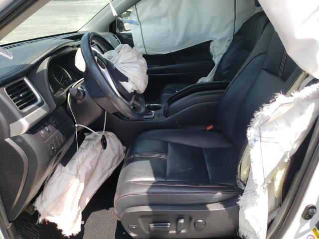 Photo 5 from auction – 2019 TOYOTA HIGHLANDER with VIN 5TDJZRFH6KS577255