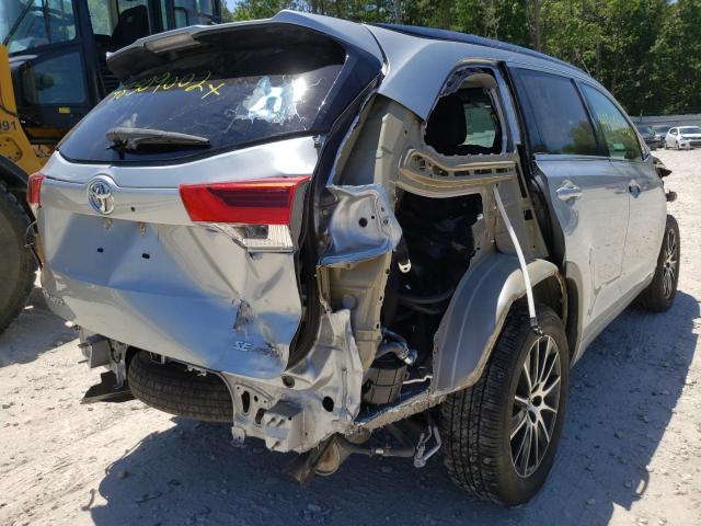 Photo 9 from auction – 2018 TOYOTA HIGHLANDER with VIN 5TDJZRFH5JS815269