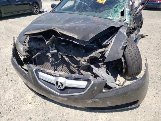 Photo 9 from auction – 2005 ACURA TL with VIN 19UUA66295A033513