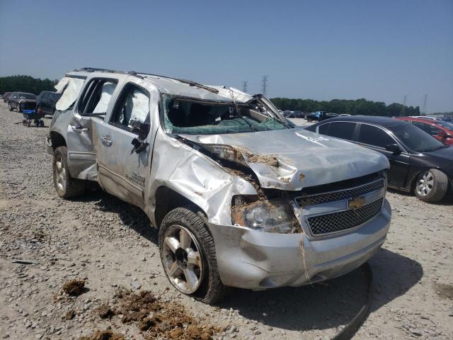 CHEVROLET SUBURBAN C 2013 with VIN 1GNSCJE08DR379577 - Photo from auction