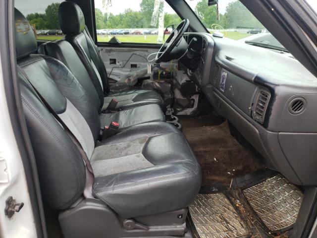 Photo 5 from auction – 2003 CHEVROLET AVALANCHE with VIN 3GNEC13T23G240926