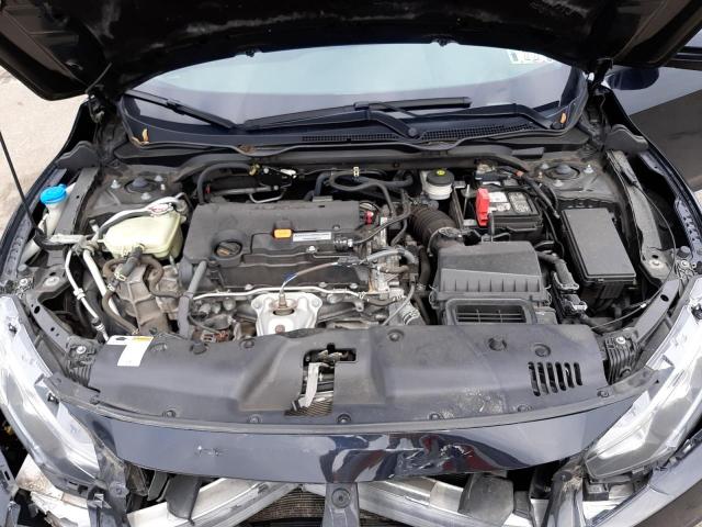 Photo 7 from auction – 2018 HONDA CIVIC EX with VIN 2HGFC2F71JH562781