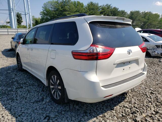 Photo 3 from auction – 2020 TOYOTA SIENNA XLE with VIN 5TDDZ3DC0LS239210
