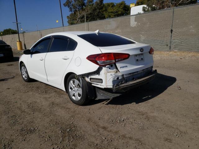Photo 3 from auction – 2017 KIA FORTE LX with VIN 3KPFK4A70HE062508