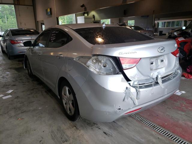 Photo 3 from auction – 2011 HYUNDAI ELANTRA GL with VIN KMHDH4AE1BU159855