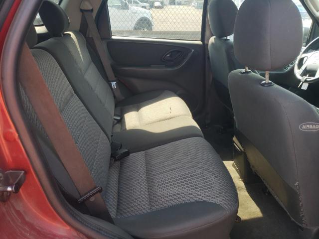 Photo 6 from auction – 2004 FORD ESCAPE XLT with VIN 1FMCU93134KB22223